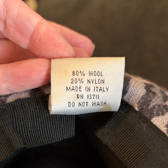 Amanda Smith Gray and Black Leopard Print Hat - Picture 8 of 8